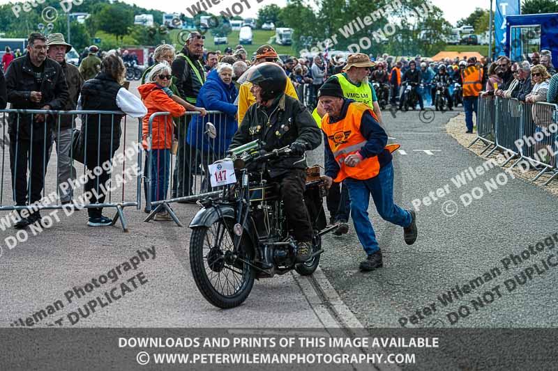 Vintage motorcycle club;eventdigitalimages;no limits trackdays;peter wileman photography;vintage motocycles;vmcc banbury run photographs